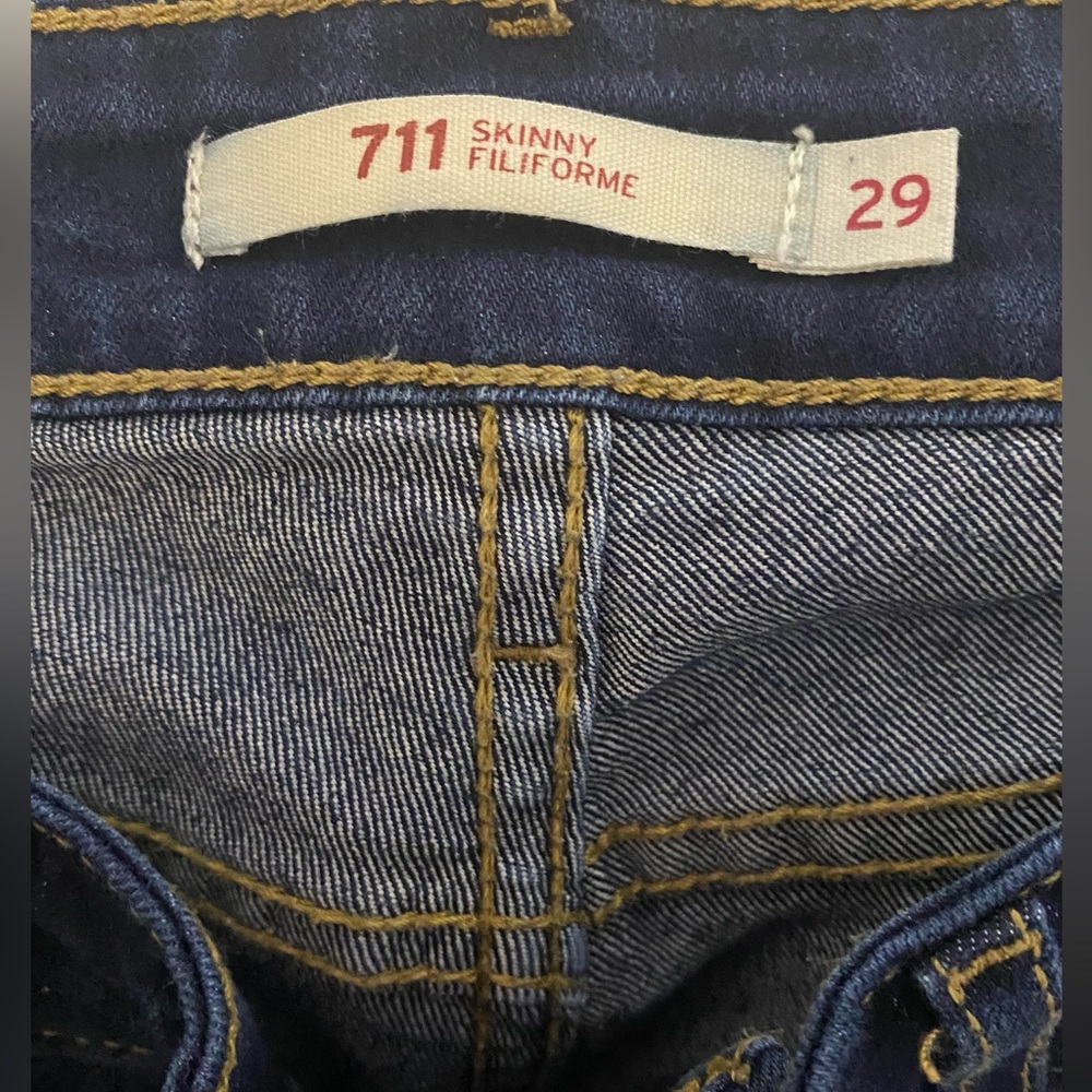 Levi’s 711 mid skinny jeans